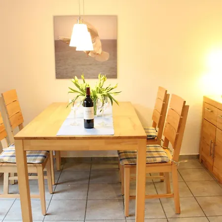 Achtern Diek 13a Whg 1 *